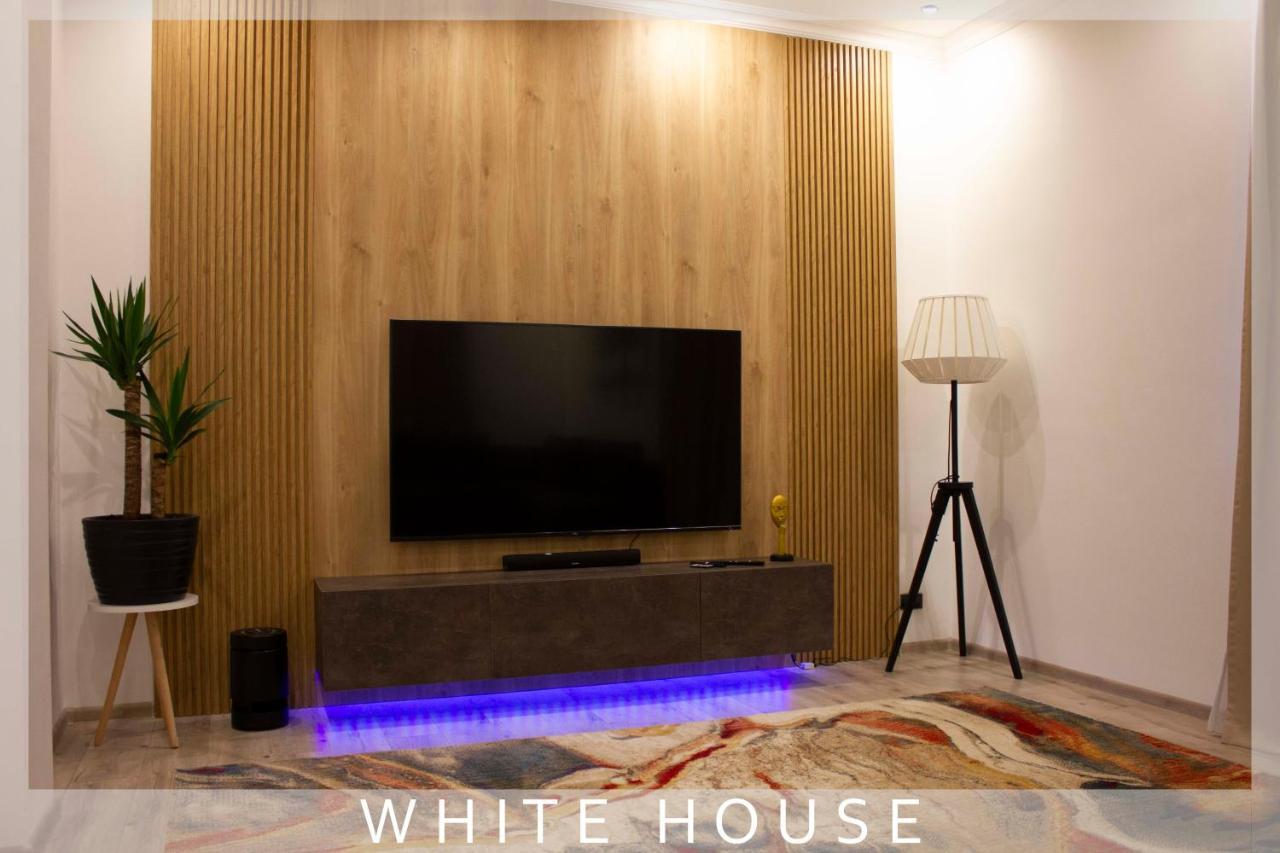 White House Villa Tbilisi ภายนอก รูปภาพ