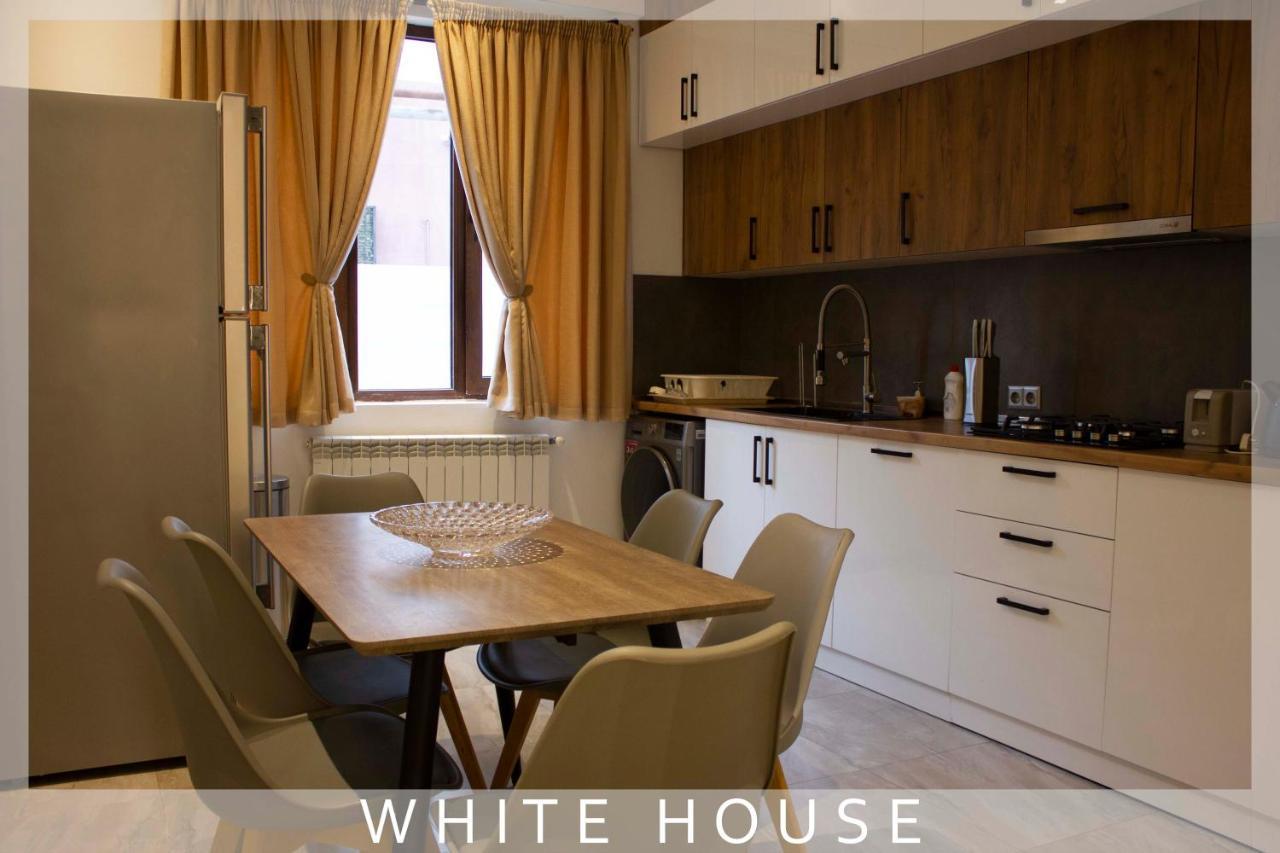 White House Villa Tbilisi ภายนอก รูปภาพ