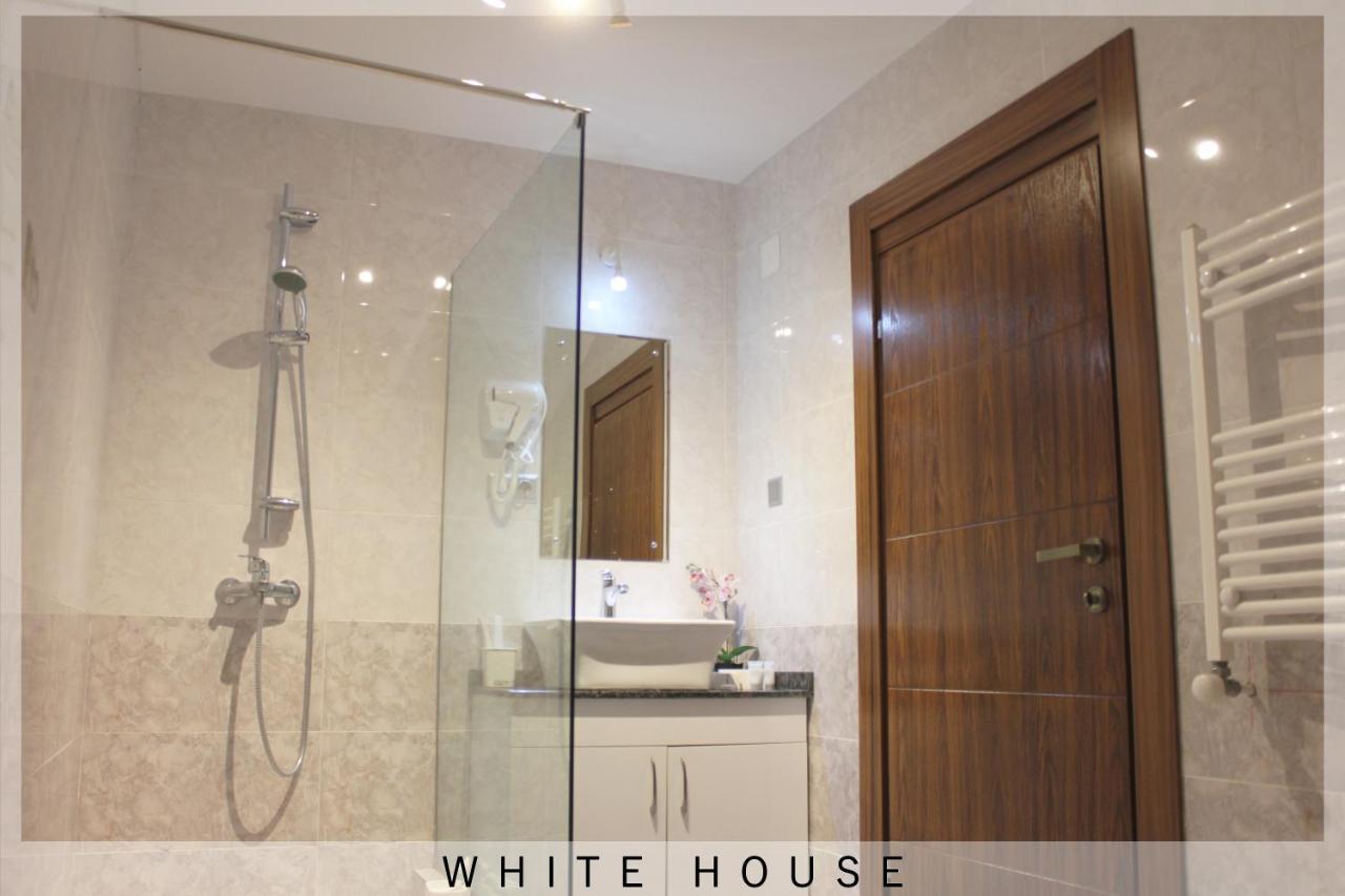White House Villa Tbilisi ภายนอก รูปภาพ